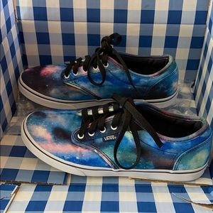 Galaxy low top vans